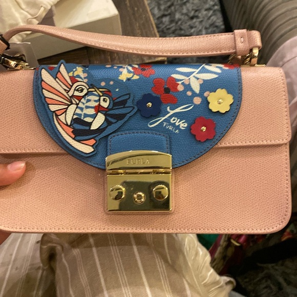 furla - Picture 1 of 3